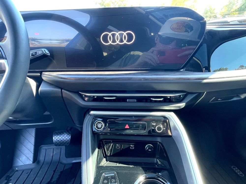 2025 Audi Q5 - photo 12