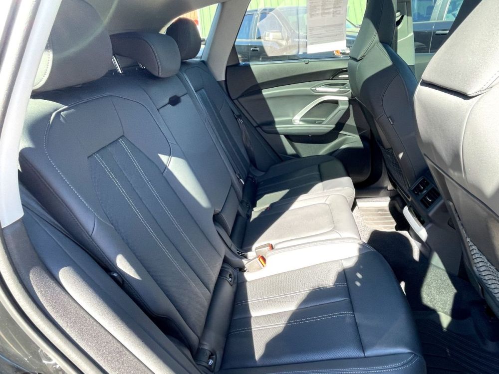 2025 Audi Q5 - photo 13