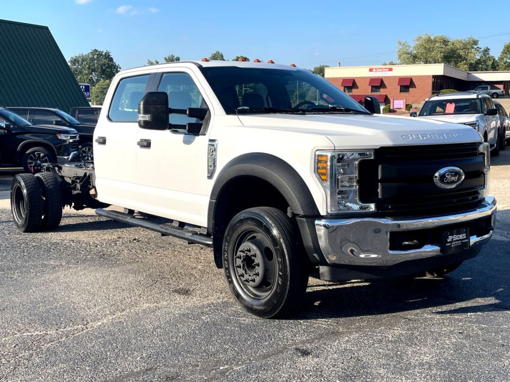 2018 Ford F-450 - photo 2