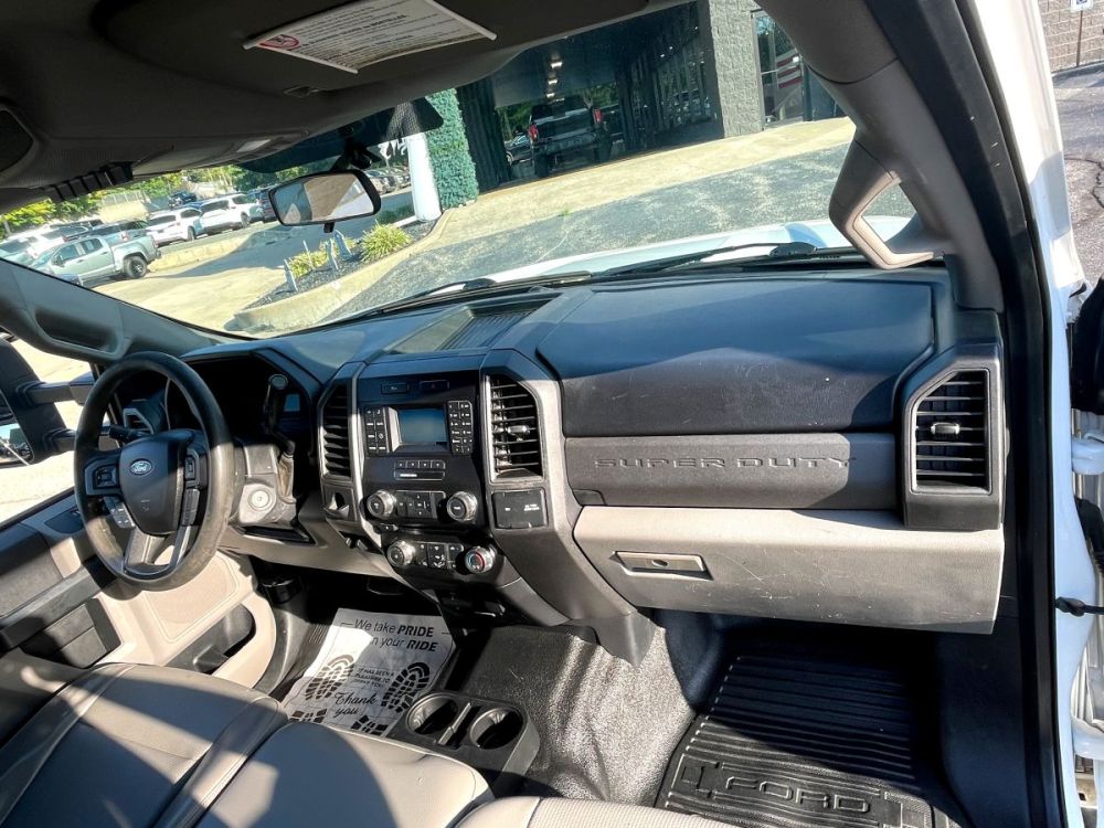 2018 Ford F-450 - photo 9