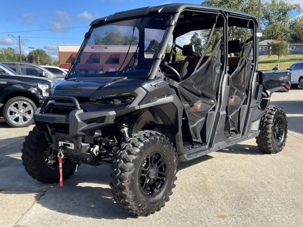 2026 Can-Am Defender - photo 1