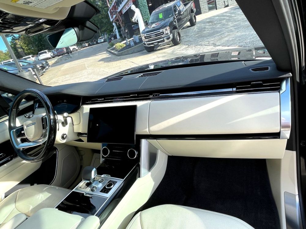 2023 Land Rover Range Rover - photo 9