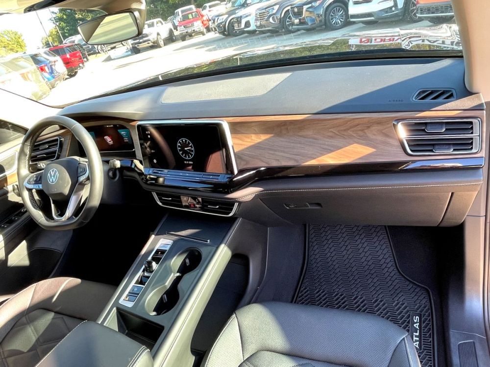 2025 Volkswagen Atlas - photo 9