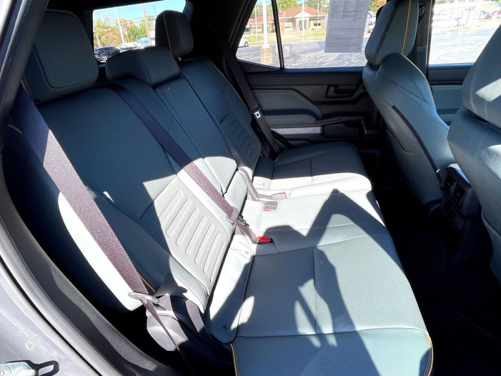 2025 Toyota 4Runner - photo 13