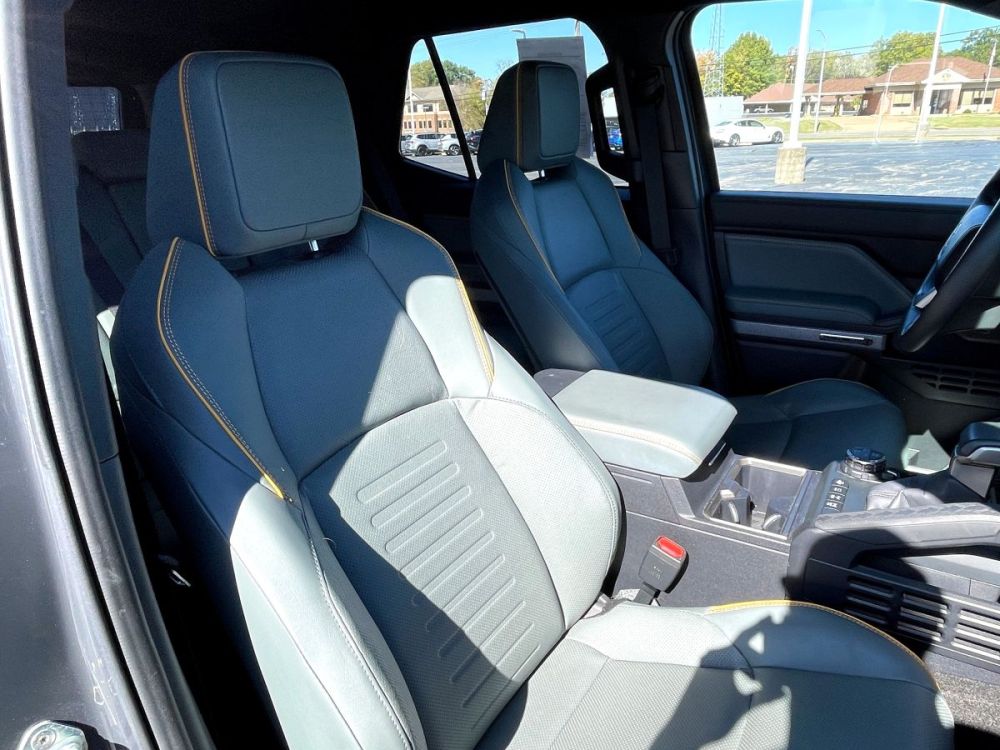 2025 Toyota 4Runner - photo 10