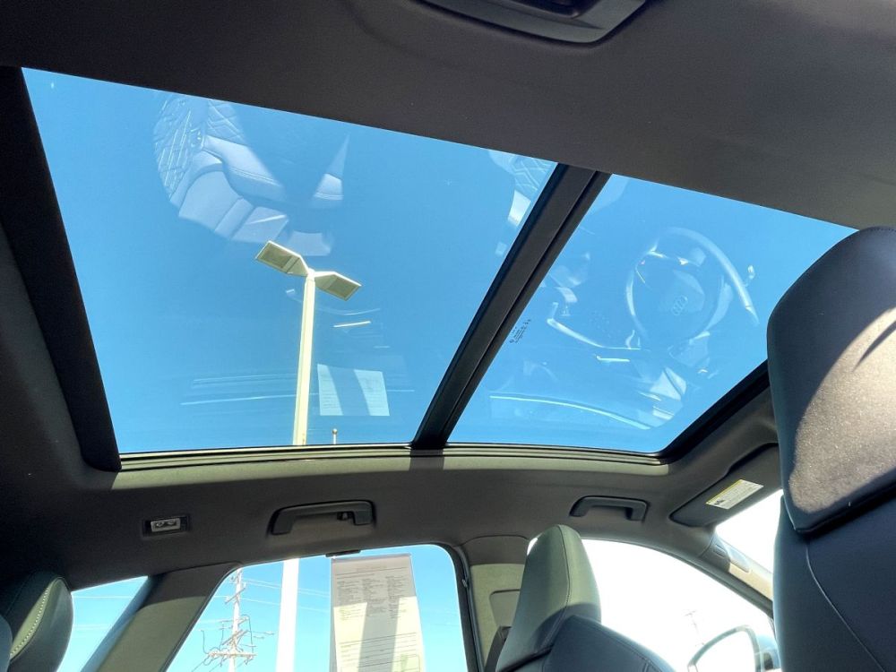 2025 Audi SQ5 - photo 14