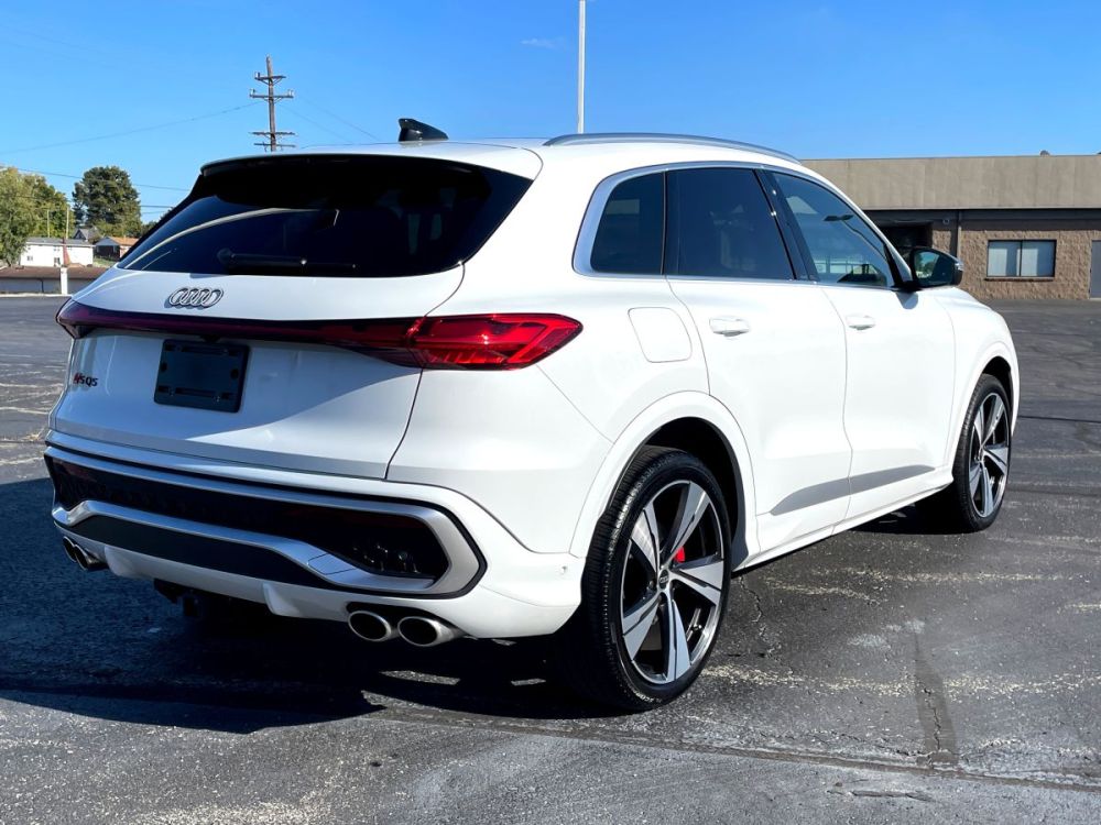 2025 Audi SQ5 - photo 6