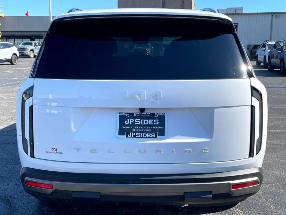2027 Kia Telluride - photo 8