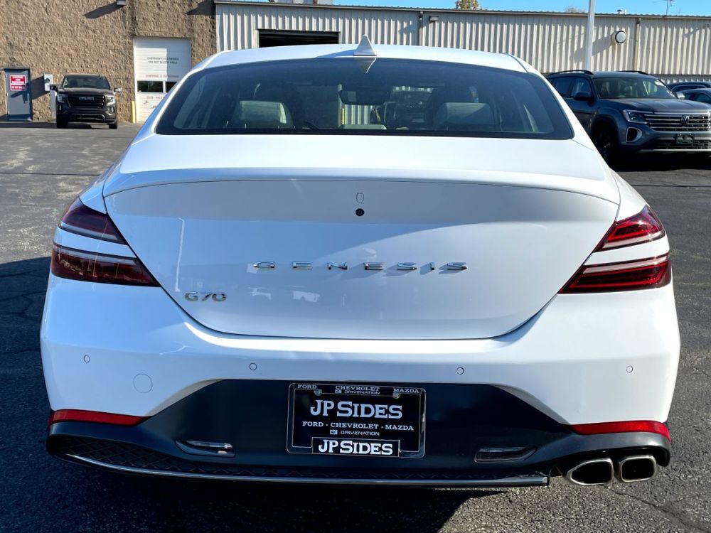 2023 Genesis G70 - photo 8