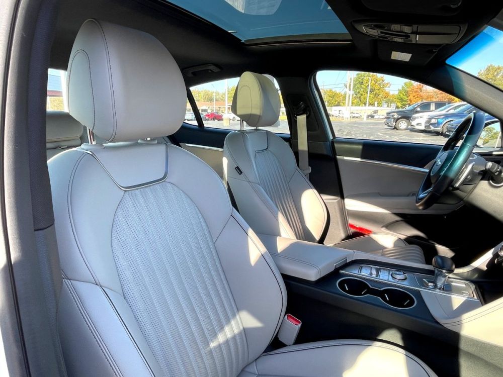 2023 Genesis G70 - photo 10