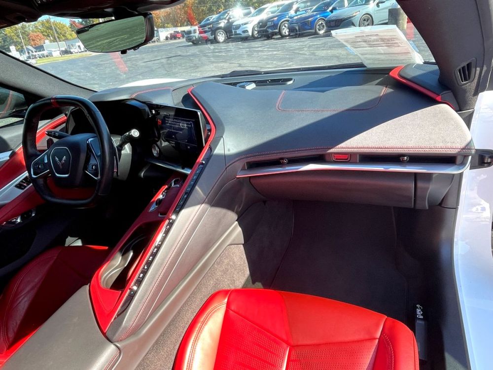 2023 Chevrolet Corvette - photo 9