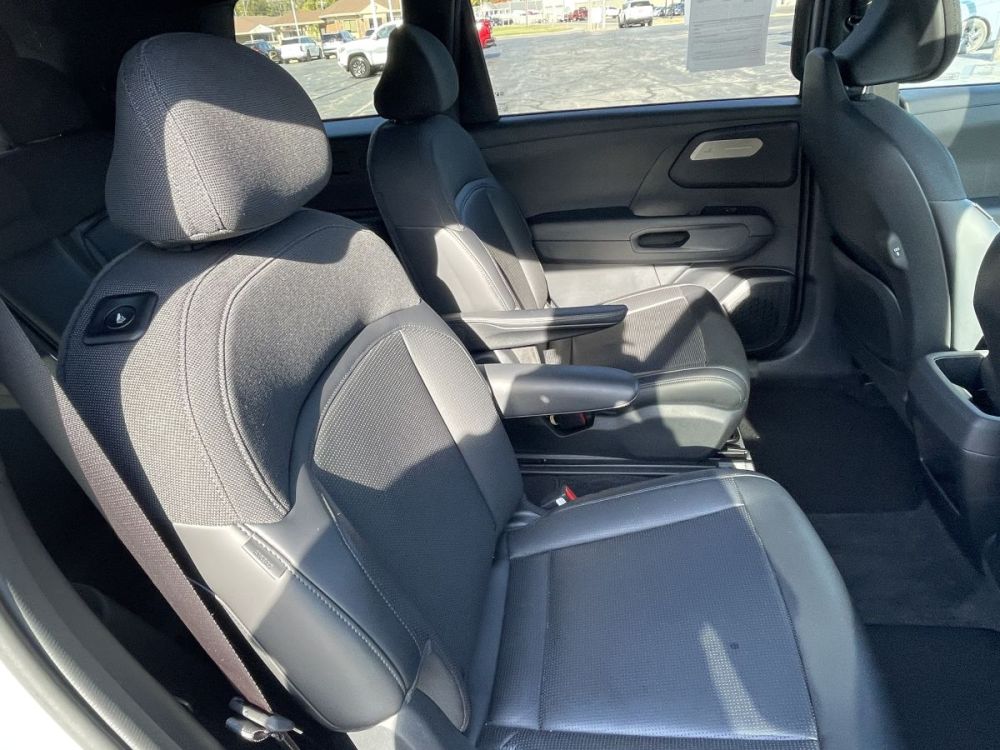 2027 Kia Telluride - photo 13