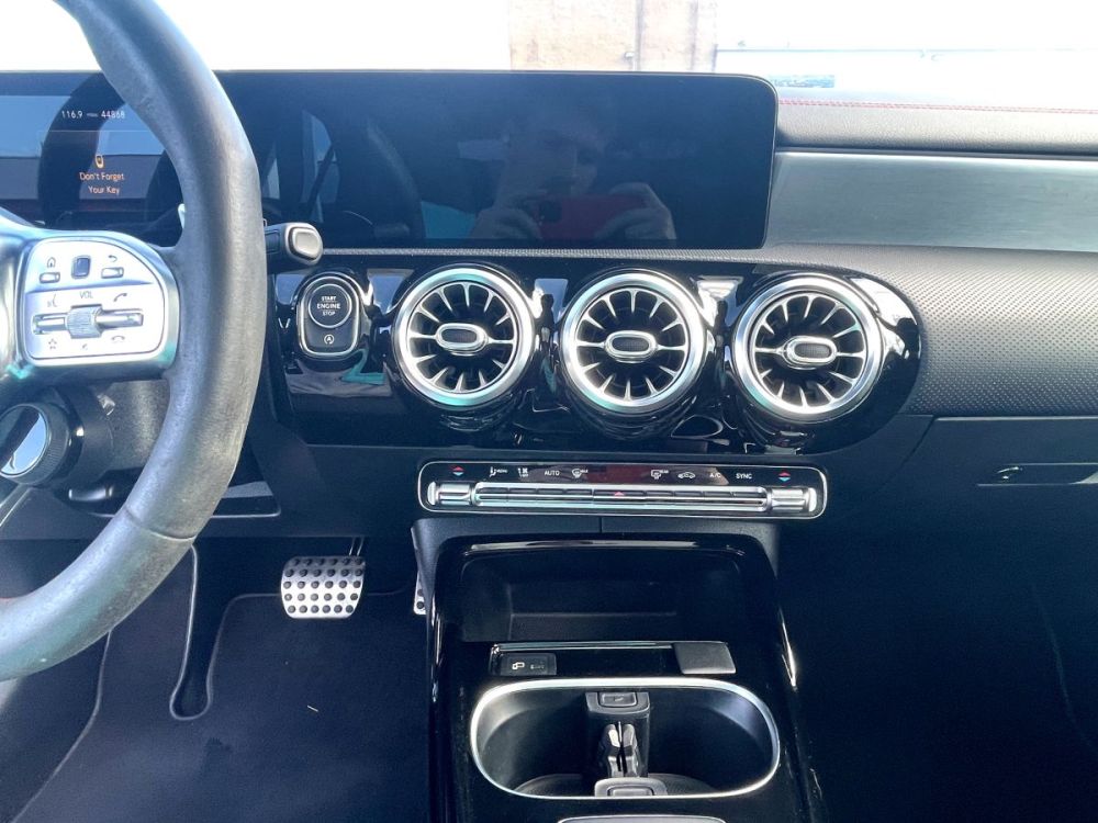2021 Mercedes-Benz CLA 35 - photo 12