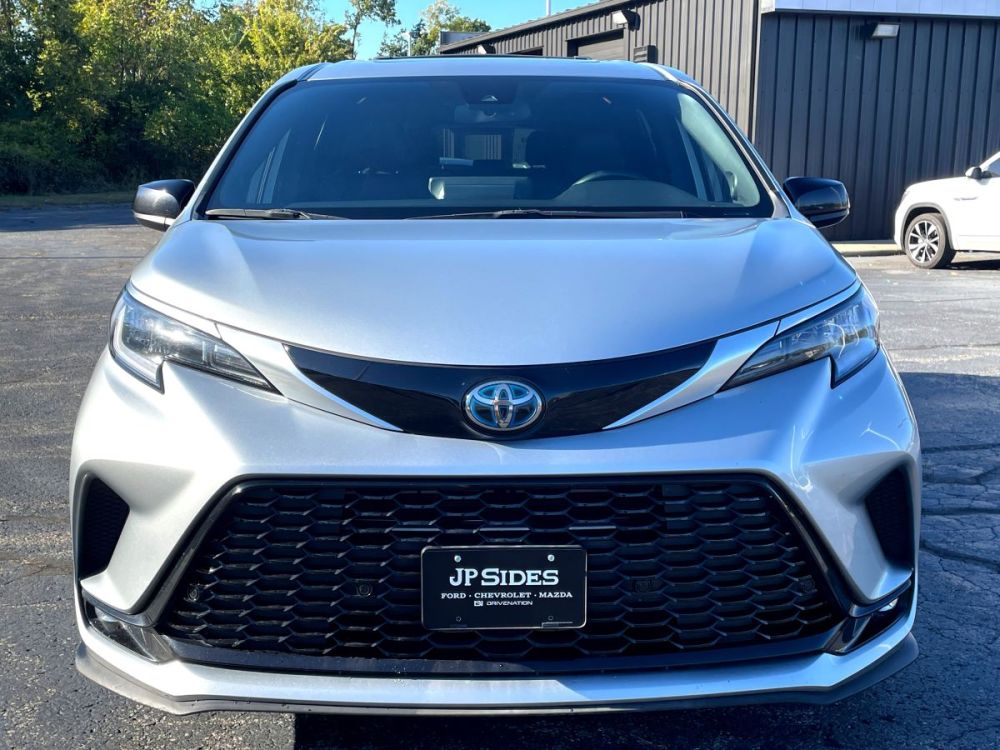 2023 Toyota Sienna - photo 7