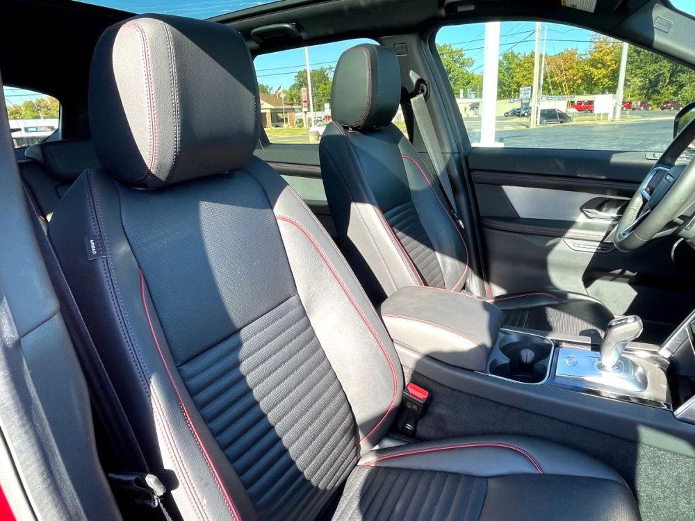 2023 Land Rover Discovery Sport - photo 10