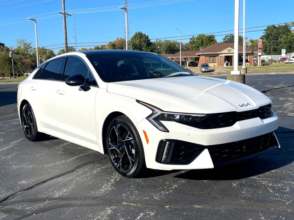 2025 Kia K5 - photo 2