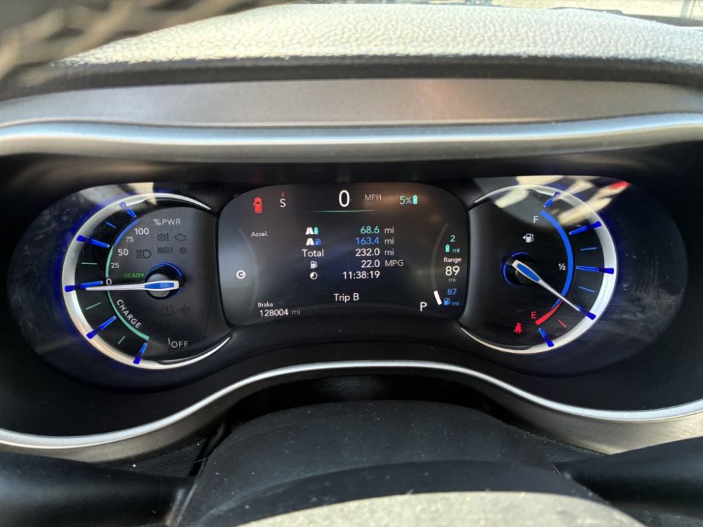 2021 Chrysler PACIFICA - photo 6