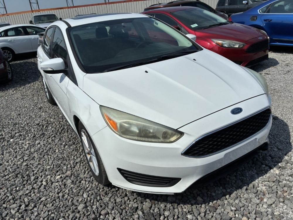 2015 Ford FOCUS - photo 1