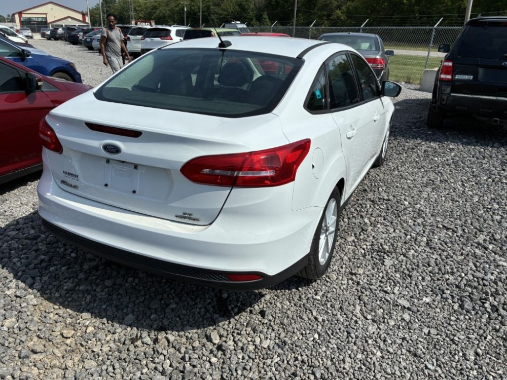2015 Ford FOCUS - photo 4