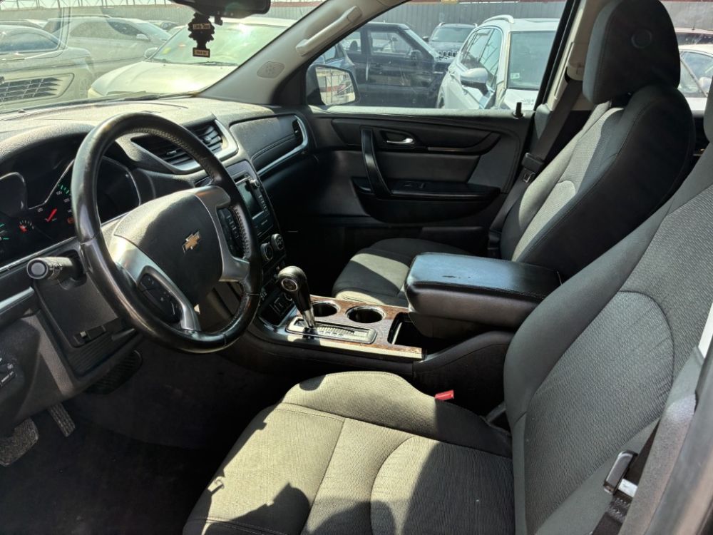 2017 Chevrolet TRAVERSE - photo 7