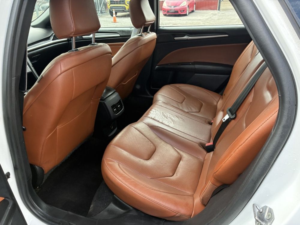 2020 Ford FUSION - photo 11