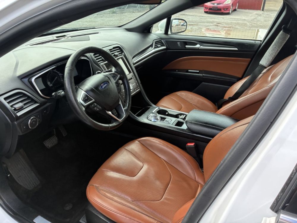 2020 Ford FUSION - photo 7