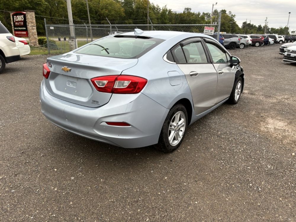 2017 Chevrolet CRUZE - photo 3