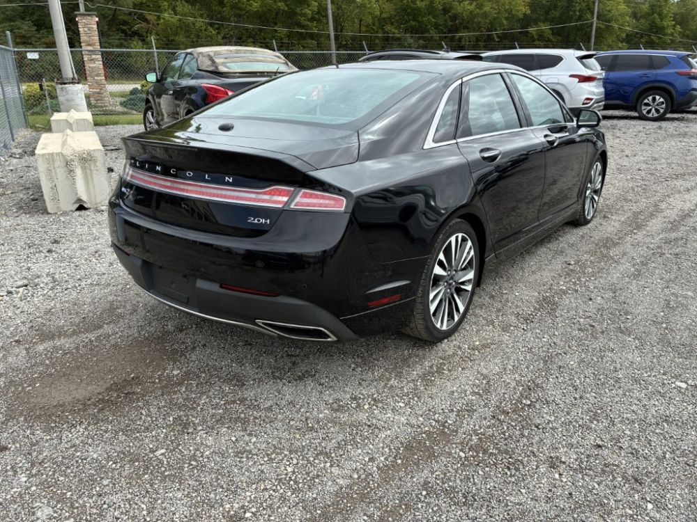 2017 Lincoln MKZ - photo 3