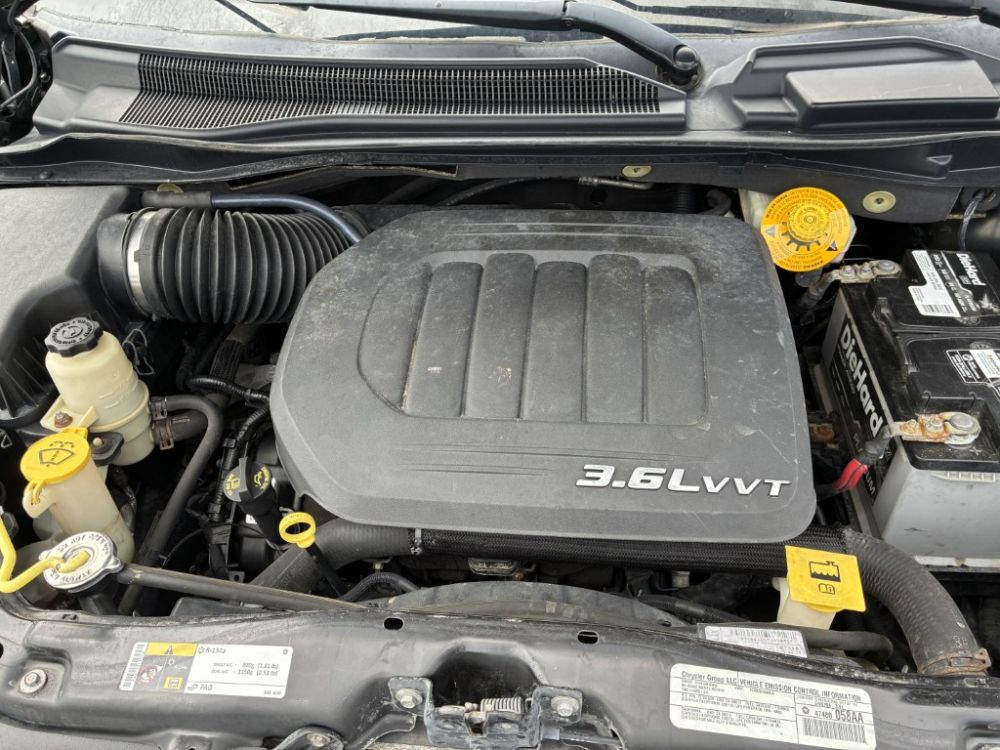 2014 Chrysler TOWN AND COUNTRY - photo 11