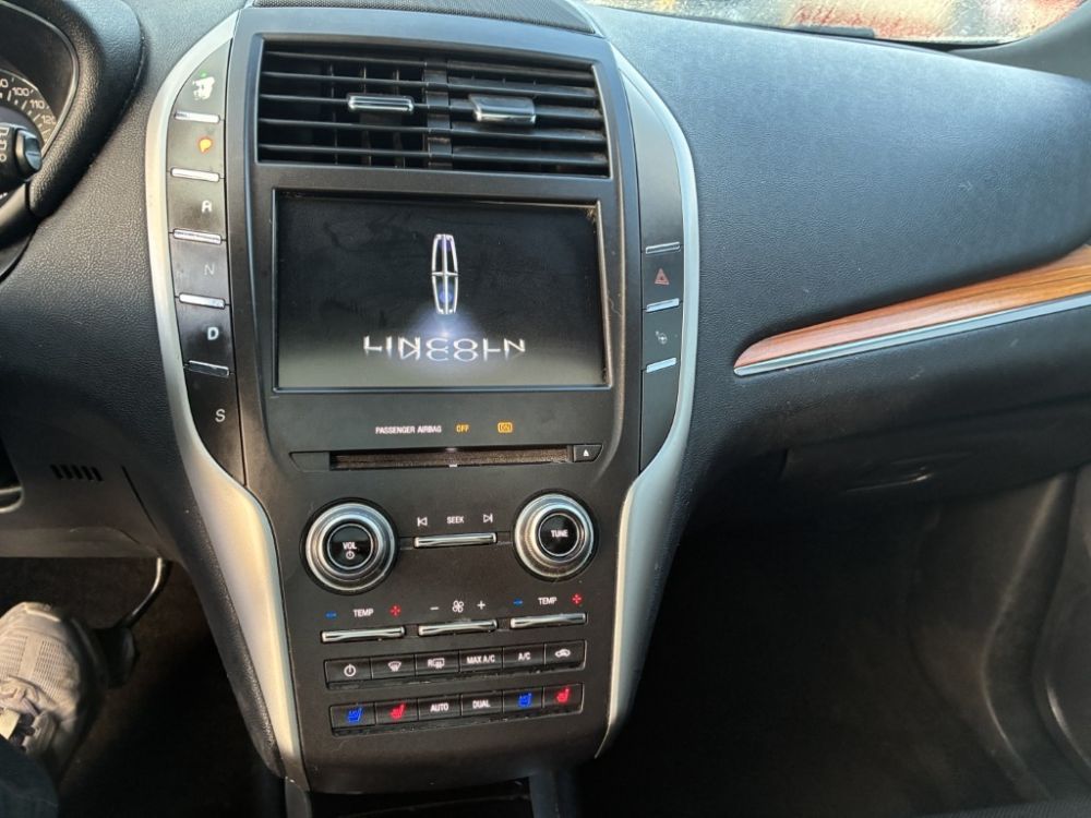 2015 Lincoln MKC - photo 9