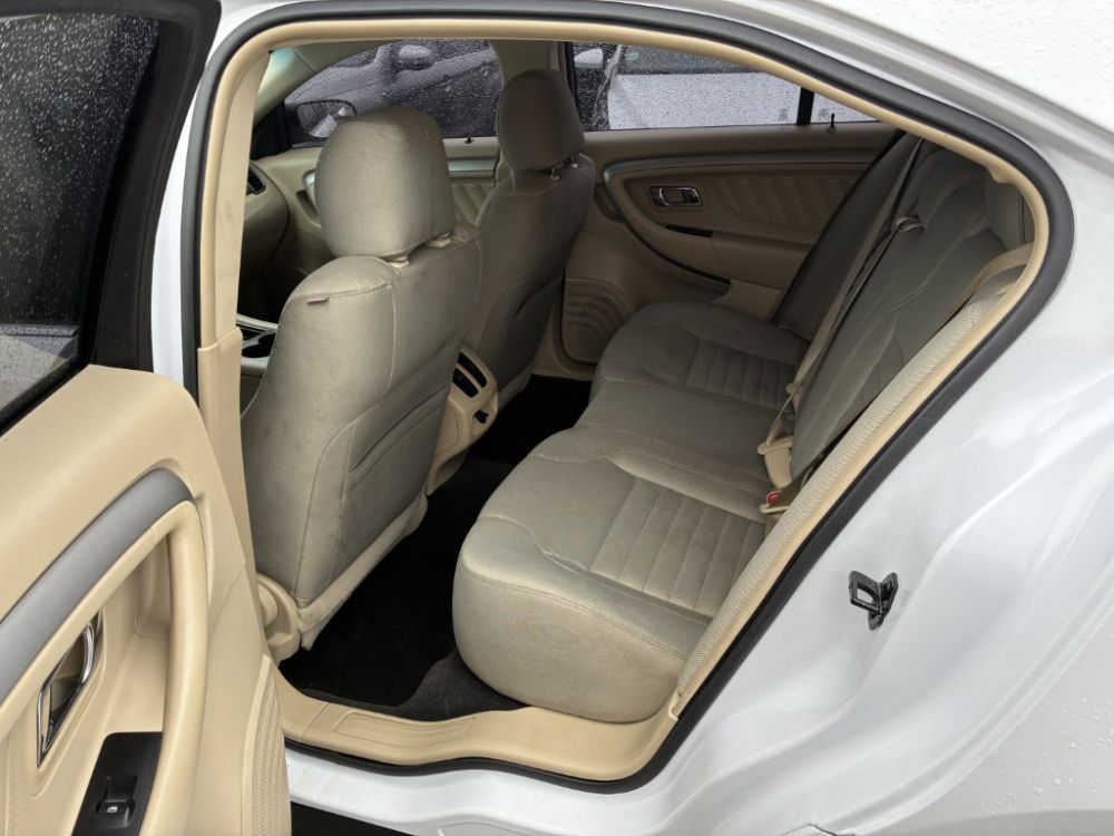 2017 Ford Taurus - photo 6