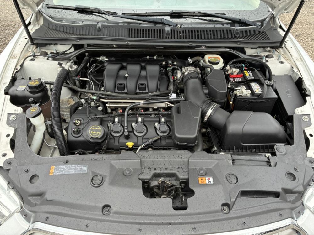 2017 Ford Taurus - photo 8