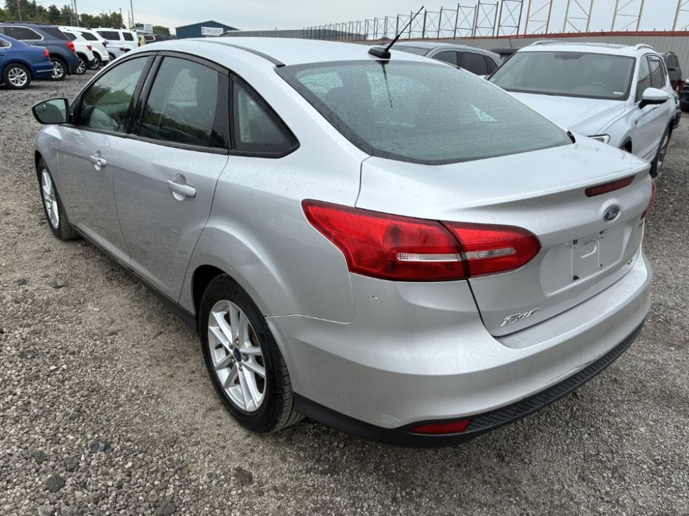 2015 Ford FOCUS - photo 3