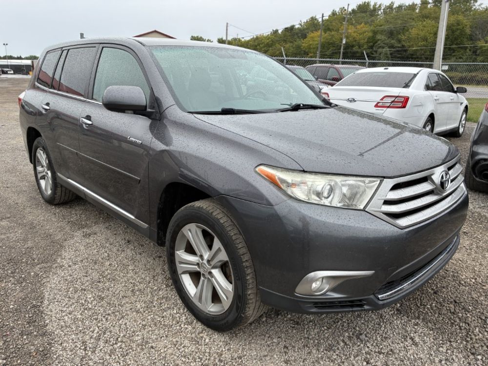 2013 Toyota HIGHLANDER - photo 2