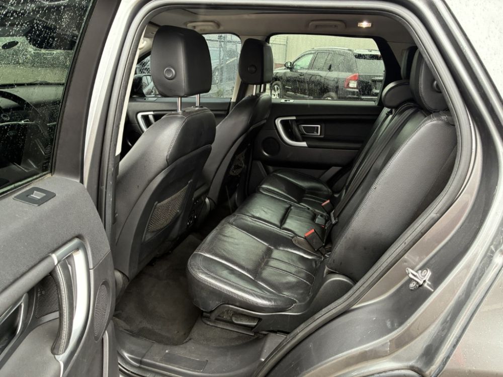 2017 Land Rover DISCOVERY - photo 8