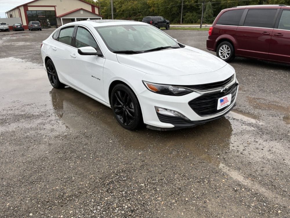2022 Chevrolet MALIBU - photo 2