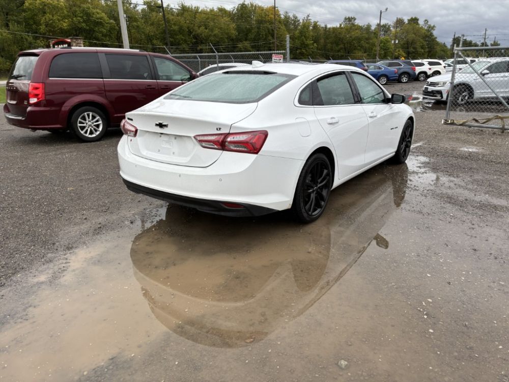 2022 Chevrolet MALIBU - photo 3