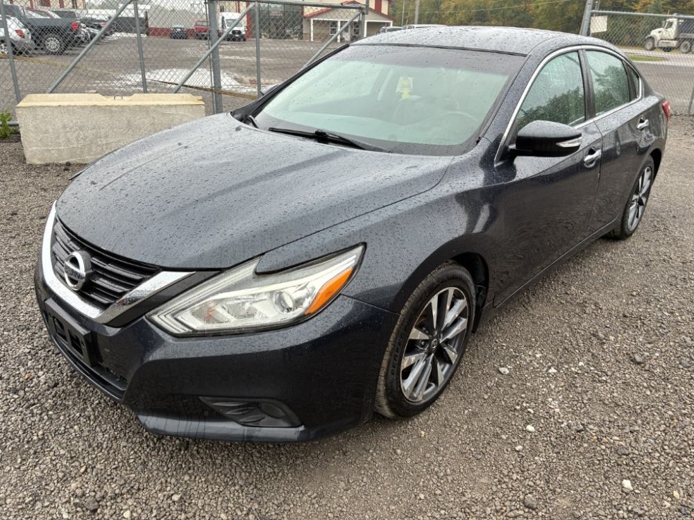 2017 Nissan ALTIMA - photo 1