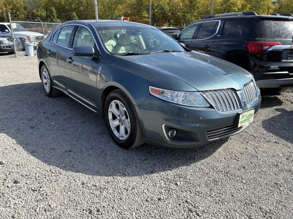 2010 Lincoln MKS - photo 2