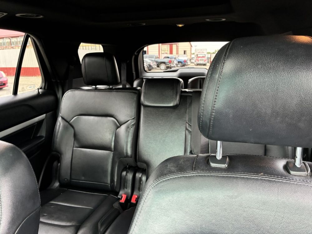 2017 Ford EXPLORER - photo 7