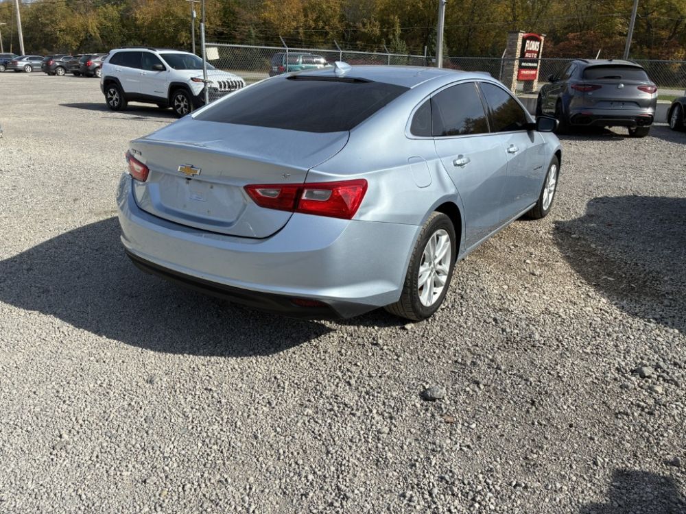 2017 Chevrolet MALIBU - photo 4