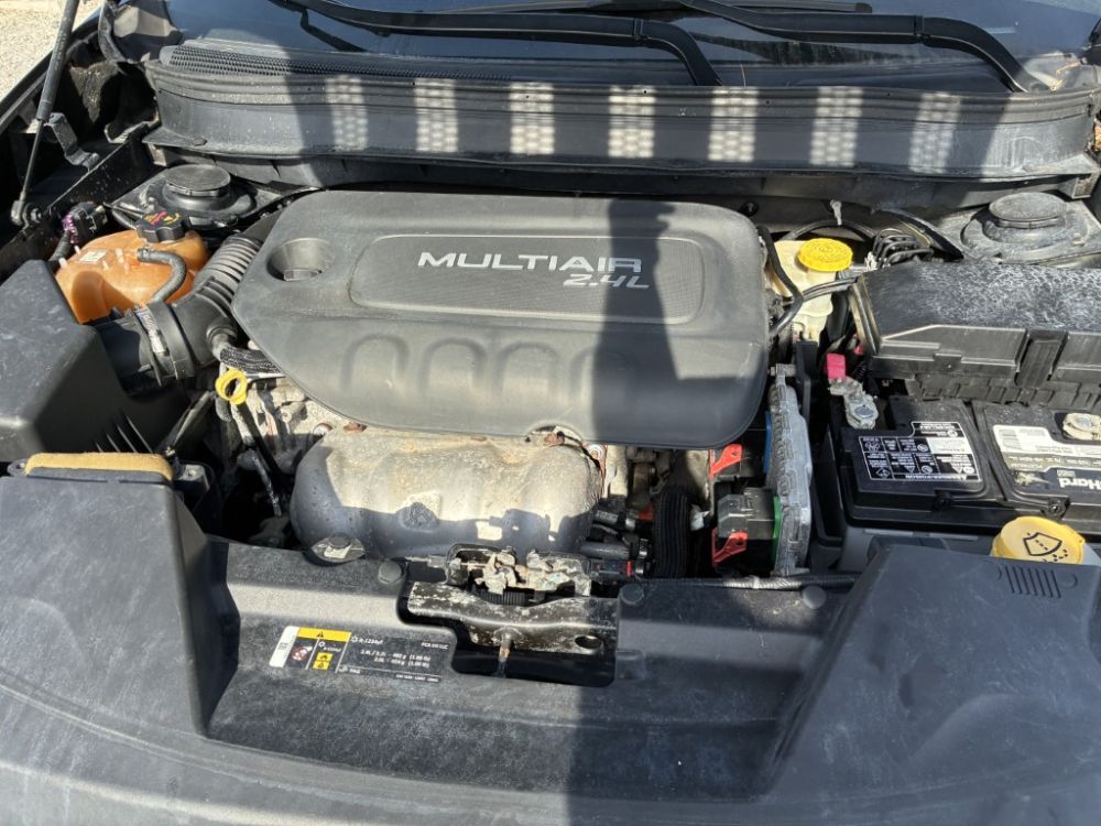 2016 Jeep CHEROKEE - photo 12