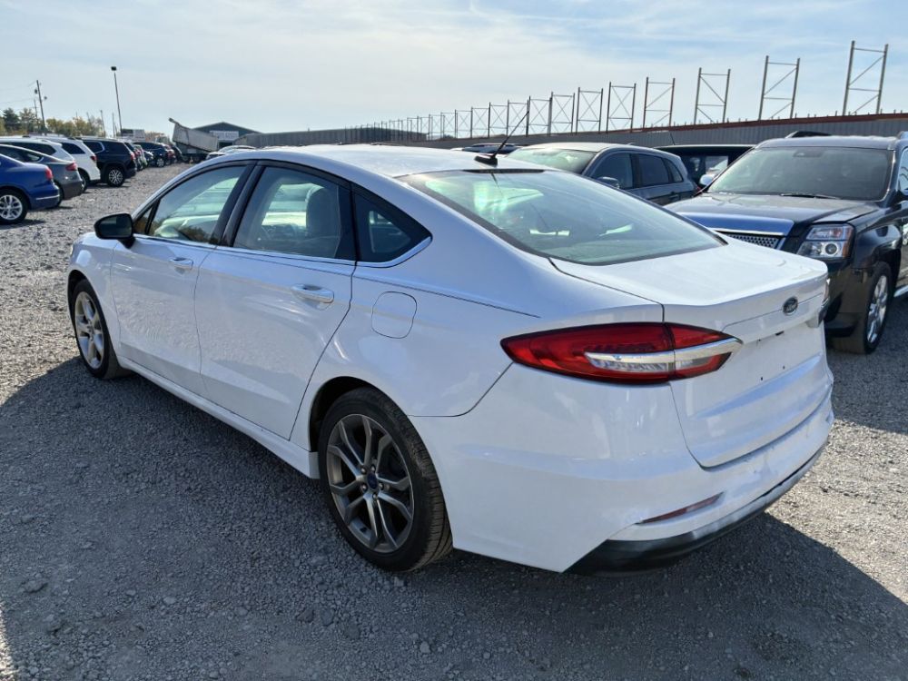 2019 Ford FUSION - photo 3