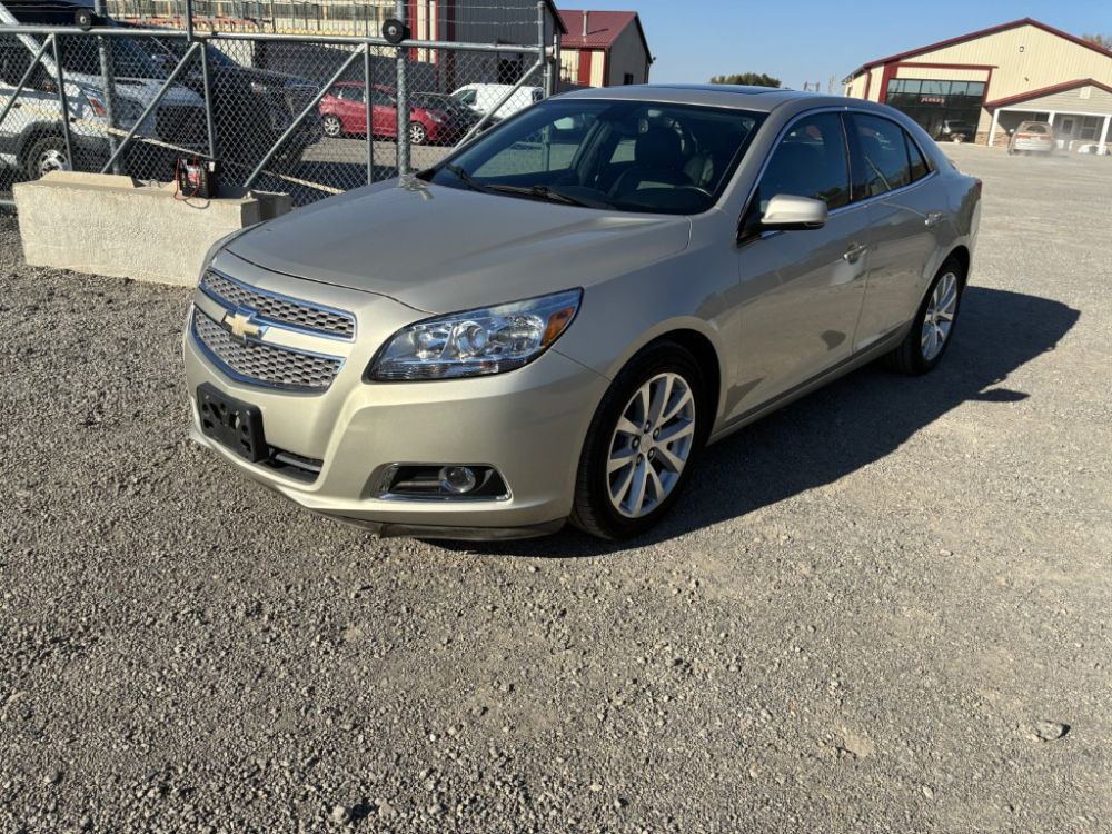 2013 Chevrolet MALIBU - photo 1