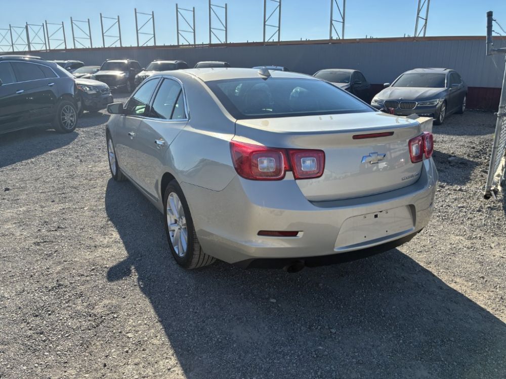 2013 Chevrolet MALIBU - photo 3