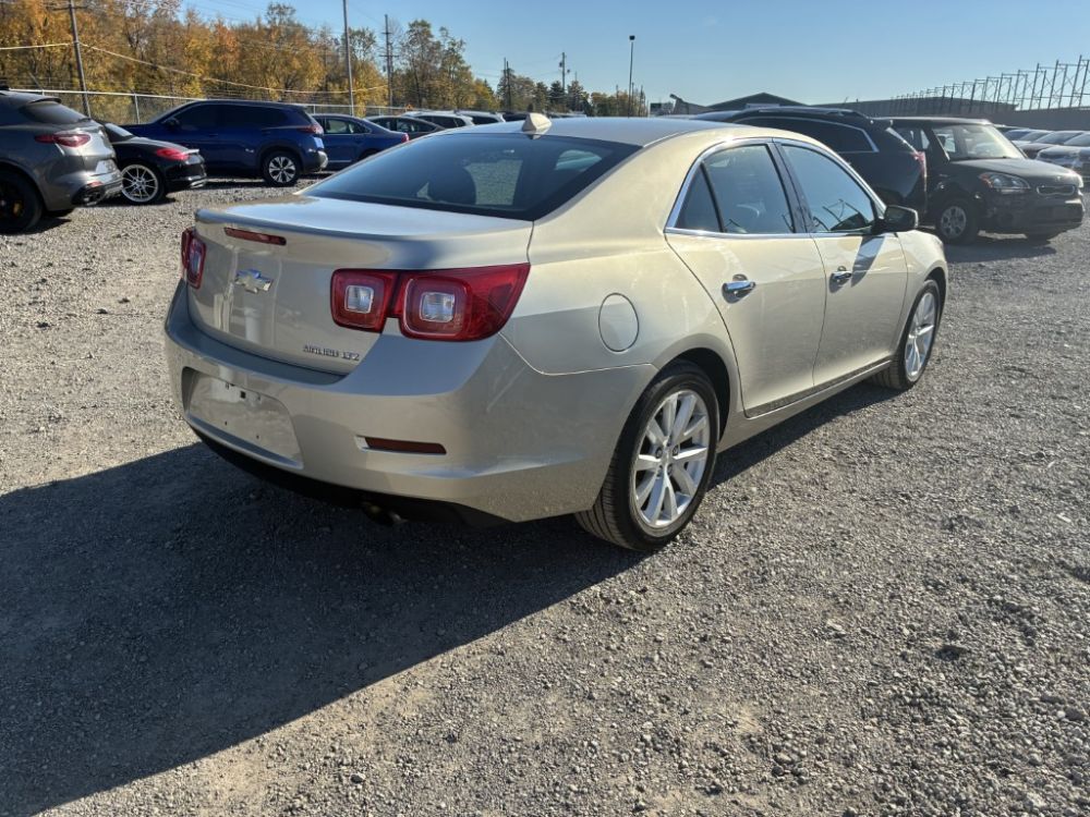 2013 Chevrolet MALIBU - photo 4