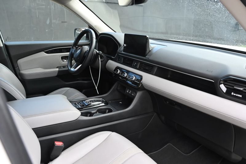 2025 Honda Pilot - photo 13
