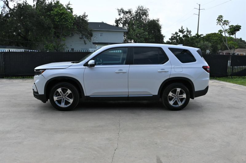 2025 Honda Pilot - photo 7