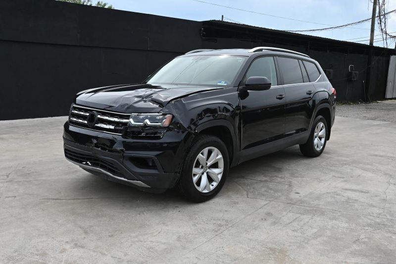 2018 Volkswagen Atlas - photo 2