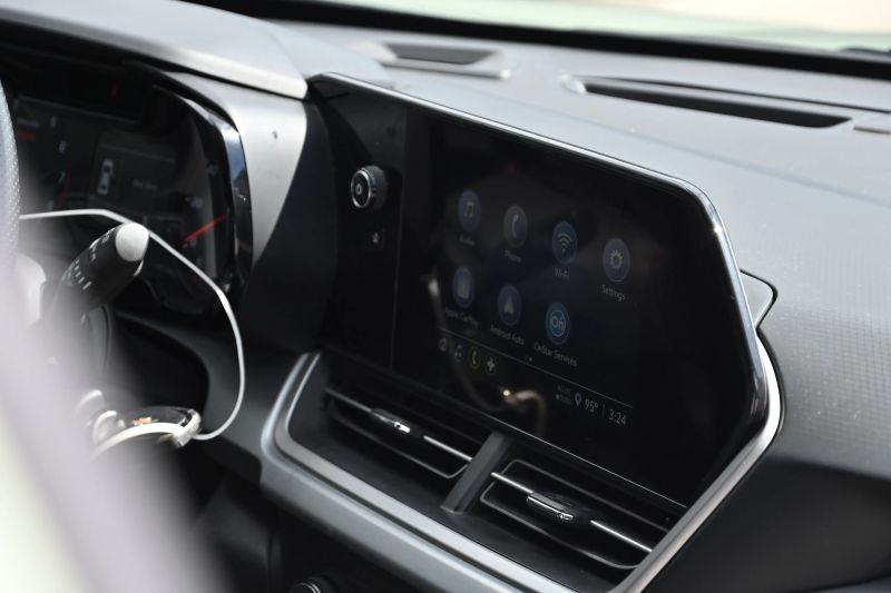 2024 Chevrolet Trax - photo 13